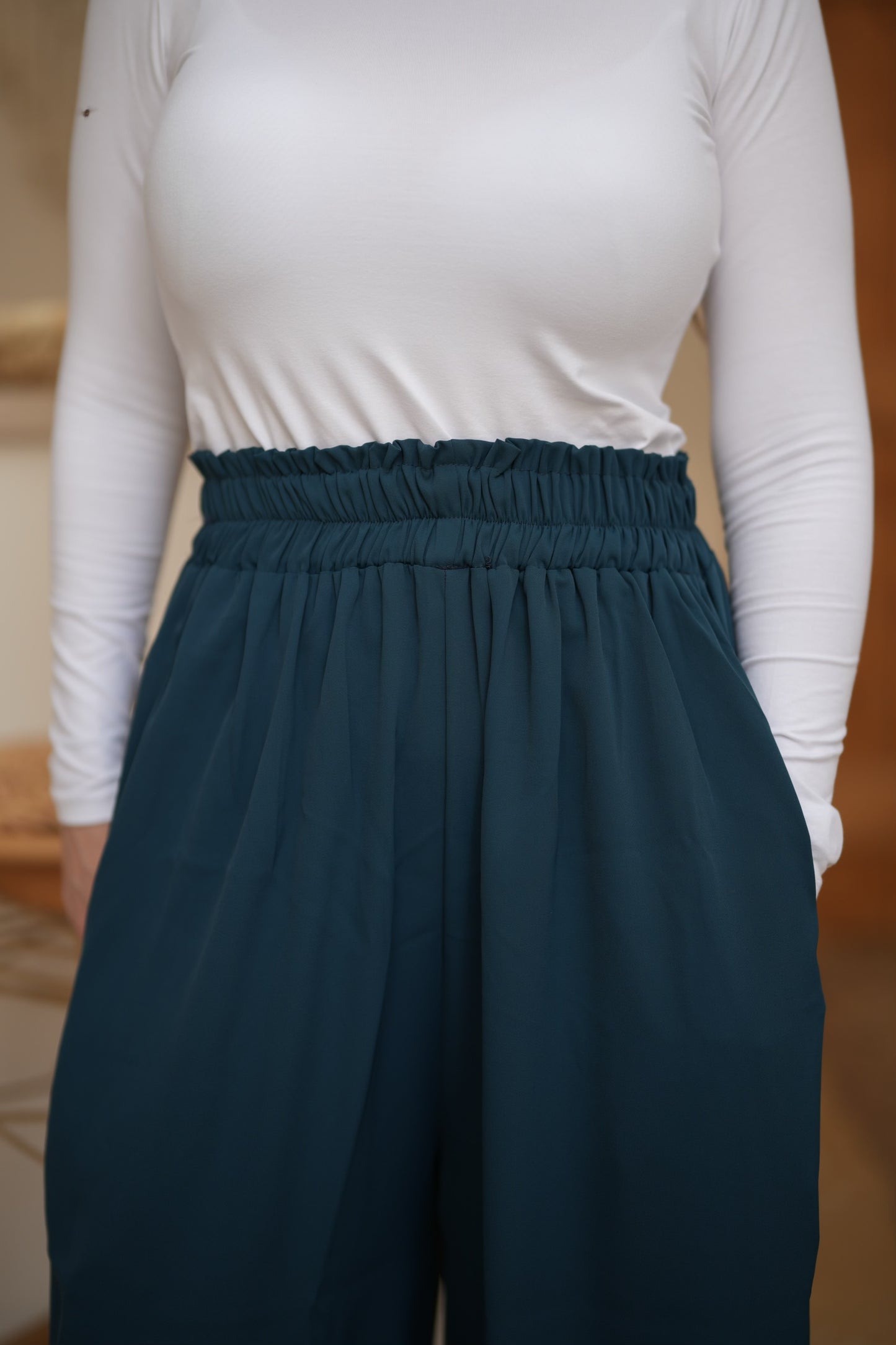 Wide leg pants