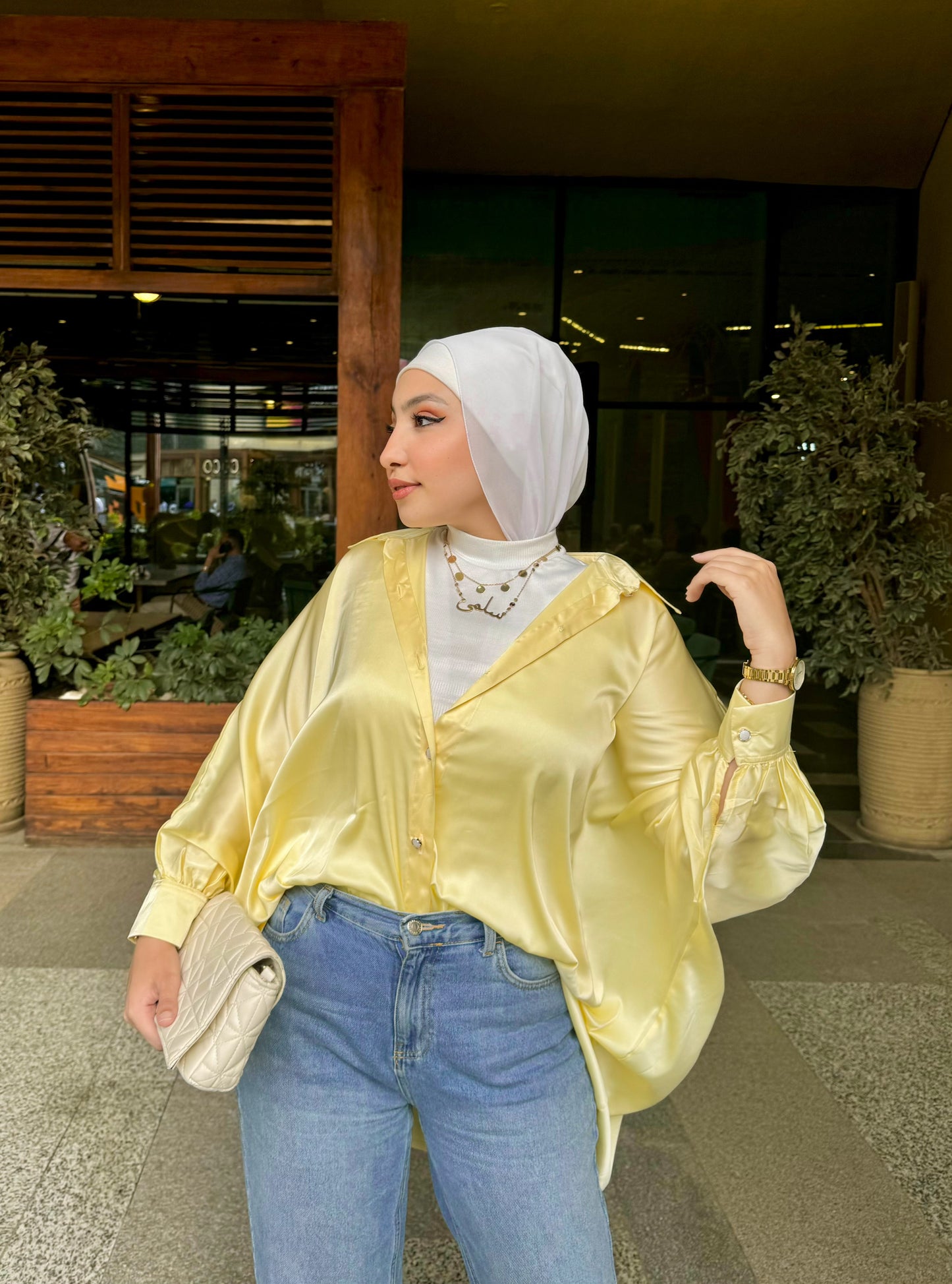 Satin bloues