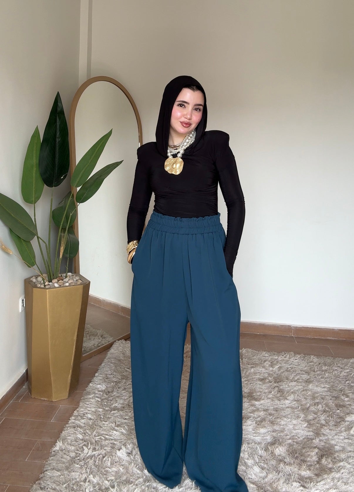 Wide leg pants